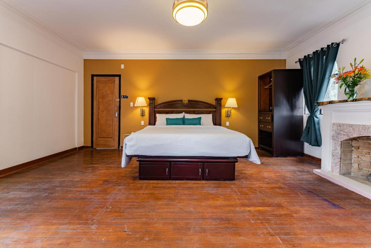 Anzures Black House Мехико Экстерьер фото